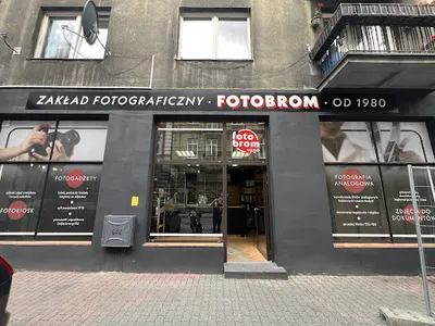 Zakład fotograficzny - Foto Brom